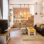 Appartamento Vintage Style Flat In The Heart Of Buda Budapest