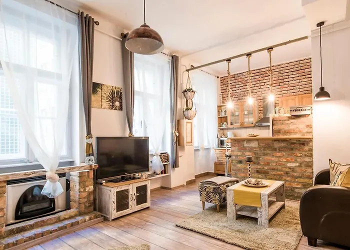 Vintage Style Flat In The Heart Of Buda Apartament *
